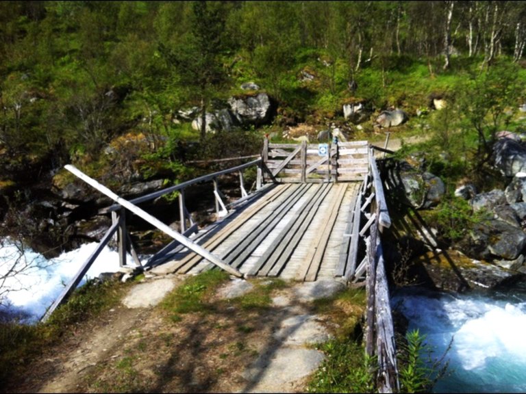 Gamlebrua. Sunndal, Møre og Romsdal_ Foto Helge Dragseth