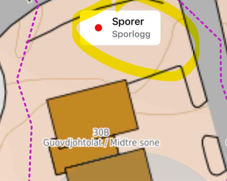 Kartbilde bebyggelse med markering av tekst "Sporer, sporlogg" i bildet